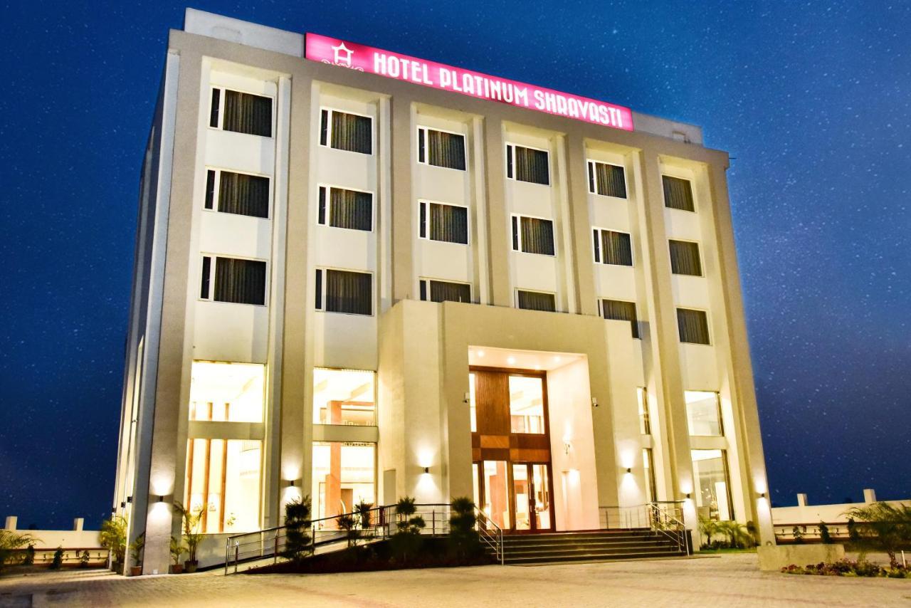 Hotel Platinum Shravasti Katra  Exteriör bild